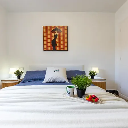 Homes & Go Cye Ii Apartment La Pineda