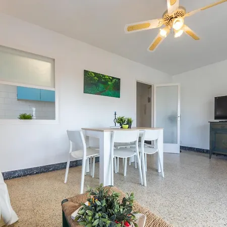 Homes & Go Cye Ii Apartment La Pineda
